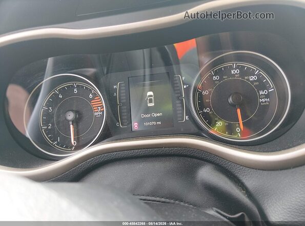 1C4PJMCB4JD592657 2018 JEEP CHEROKEE White უკანა სავარძლების ხედი