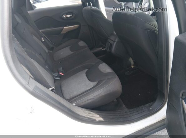 1C4PJMCB4JD592657 2018 JEEP CHEROKEE White VIN კოდის სტიკერის ხედი
