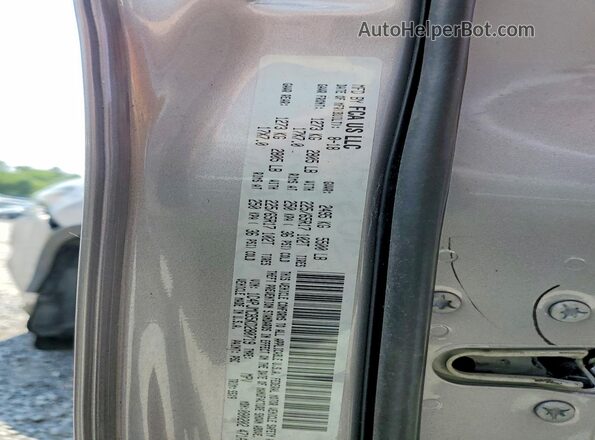 1C4PJMCB5KD280719 2019 JEEP CHEROKEE Silver VIN sticker view