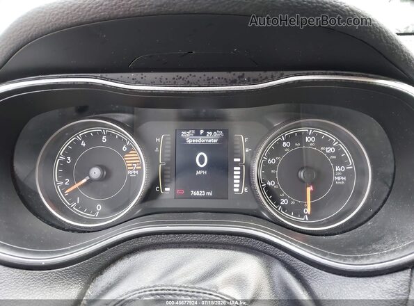 1C4PJMCB5KD412586 2019 JEEP CHEROKEE Black Հետևի նստատեղերի տեսք