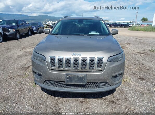 1C4PJMCB5KD440243 2019 JEEP CHEROKEE Gold Rear interior view