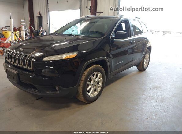 1C4PJMCB6JD528507 2018 JEEP CHEROKEE Черный Передняя левая четверть