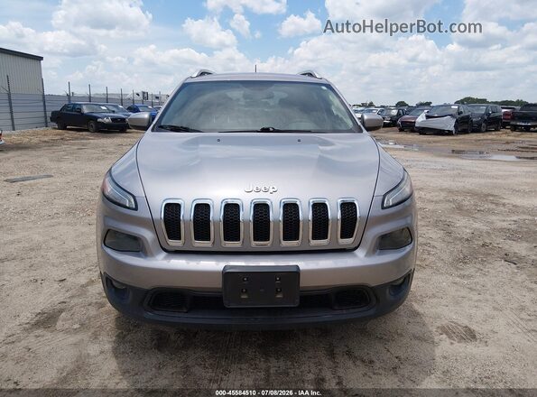 1C4PJMCB6JD528555 2018 JEEP CHEROKEE Серебряный Панорамный вид салона 360°