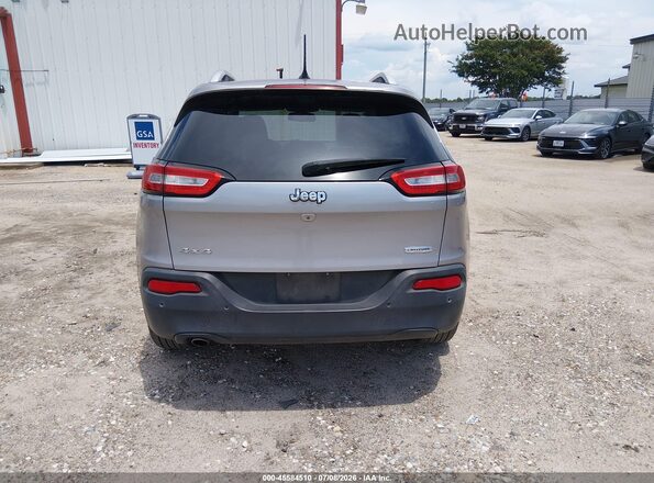 1C4PJMCB6JD528555 2018 JEEP CHEROKEE Серебряный 