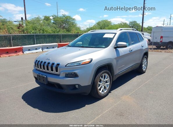 1C4PJMCB6JD528619 2018 JEEP CHEROKEE Silver Front view