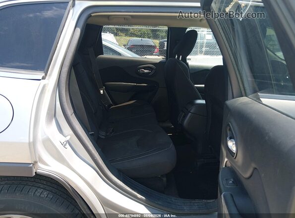 1C4PJMCB7GW145995 2016 JEEP CHEROKEE Silver VIN sticker view