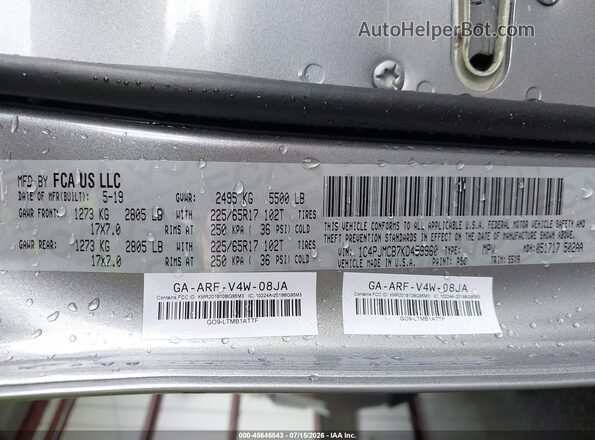 1C4PJMCB7KD459960 2019 JEEP CHEROKEE Silver Vista del compartimento del motor