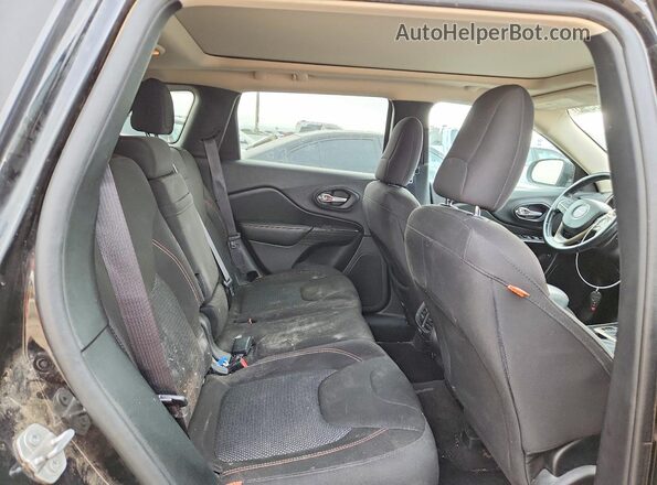 1C4PJMCB8GW308427 2016 JEEP CHEROKEE Black უკანა სალონის ხედი