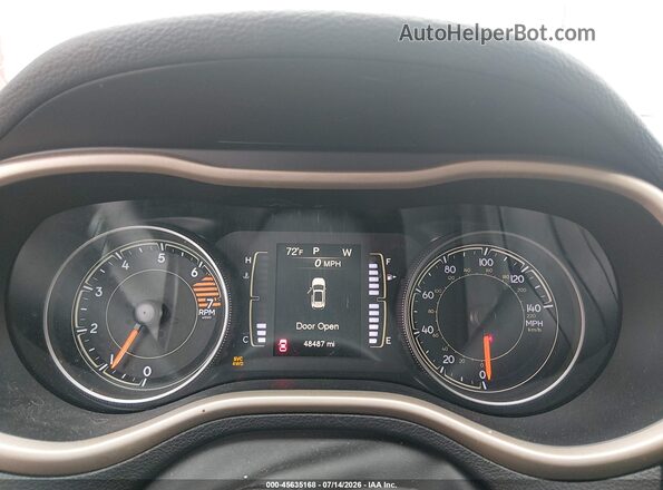 1C4PJMCB8JD528489 2018 JEEP CHEROKEE Silver უკანა სავარძლების ხედი