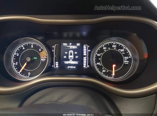1C4PJMCB8JD528508 2018 JEEP CHEROKEE White Հետևի նստատեղերի տեսք