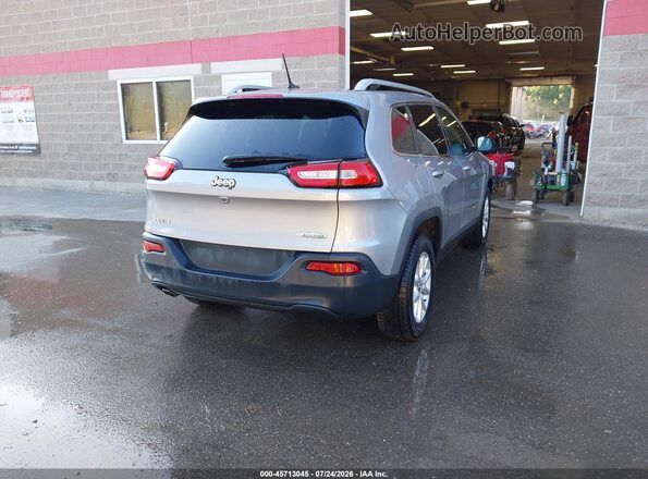 1C4PJMCB8JD540870 2018 JEEP CHEROKEE Серебряный Задняя правая четверть