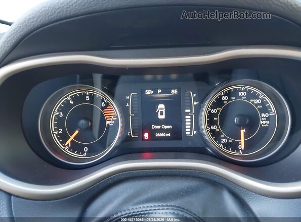 1C4PJMCB8JD540870 2018 JEEP CHEROKEE Серебряный Вид задних сидений