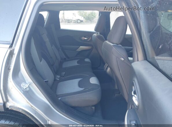 1C4PJMCB8JD540870 2018 JEEP CHEROKEE Серебряный Вид наклейки с VIN-кодом