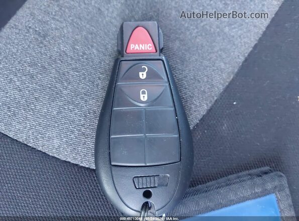 1C4PJMCB8JD540870 2018 JEEP CHEROKEE Серебряный Вид панели приборов