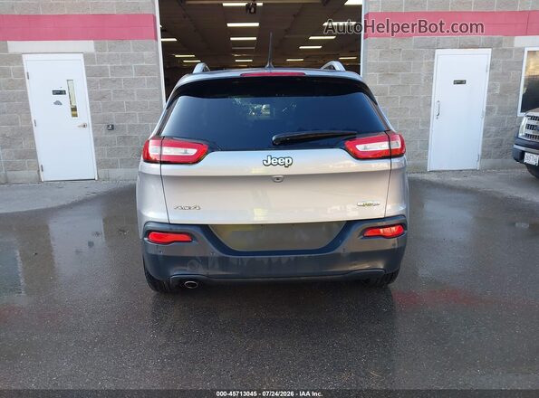 1C4PJMCB8JD540870 2018 JEEP CHEROKEE Серебряный 