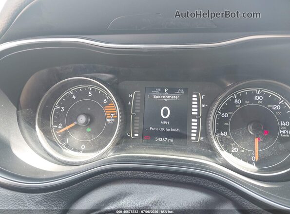 1C4PJMCB8KD343618 2019 JEEP CHEROKEE Silver Vista de los asientos traseros