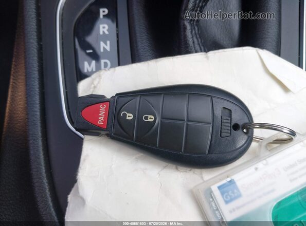 1C4PJMCB8KD343621 2019 JEEP CHEROKEE Gray Vista del salpicadero