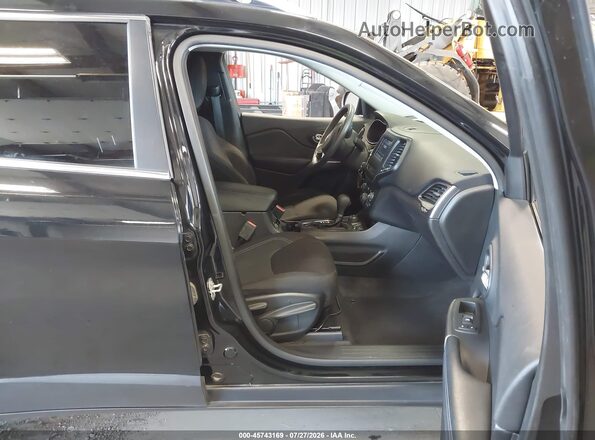 1C4PJMCB8KD429916 2019 JEEP CHEROKEE Black Widok wnętrza z przodu