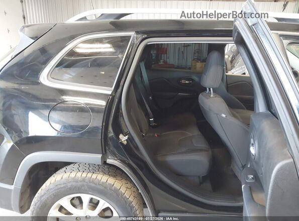 1C4PJMCB8KD429916 2019 JEEP CHEROKEE Black Widok naklejki z numerem VIN