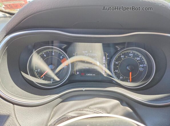 1C4PJMCB8LD564427 2020 JEEP CHEROKEE White Instrument cluster view