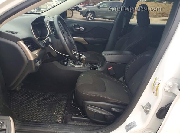 1C4PJMCB9HW609273 2017 JEEP CHEROKEE White Widok wnętrza z przodu