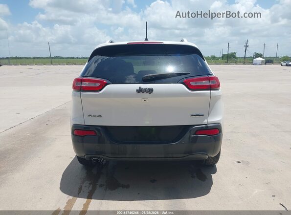 1C4PJMCB9JD528467 2018 JEEP CHEROKEE White 