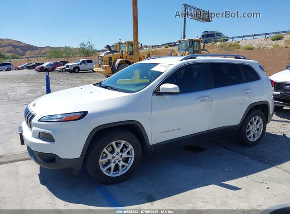 1C4PJMCBXJD528462 2018 JEEP CHEROKEE White 