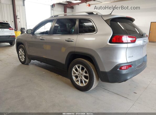 1C4PJMCBXJD528509 2018 JEEP CHEROKEE Серебряный Задняя левая четверть