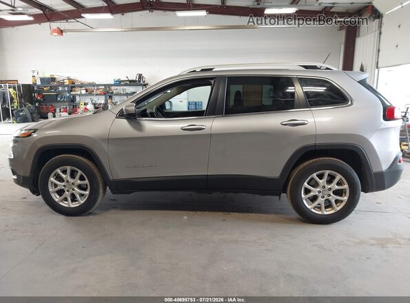 1C4PJMCBXJD528509 2018 JEEP CHEROKEE Серебряный Панорамный вид салона 360°