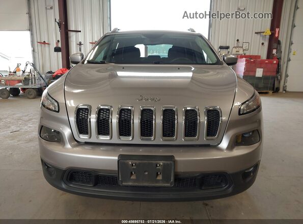 1C4PJMCBXJD528509 2018 JEEP CHEROKEE Серебряный Вид щитка приборов