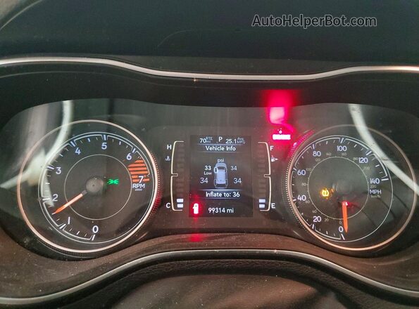 1C4PJMCBXKD413104 2019 JEEP CHEROKEE White Vista del cuadro de instrumentos