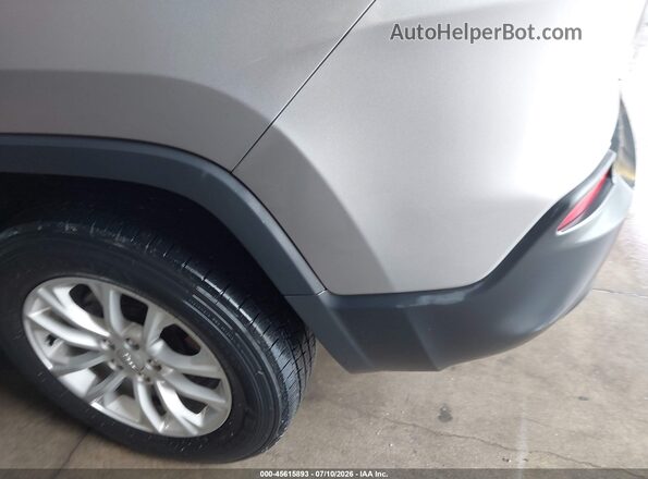 1C4PJMCBXLD512166 2020 JEEP CHEROKEE Silver სალონის 360-გრადუსიანი ხედი