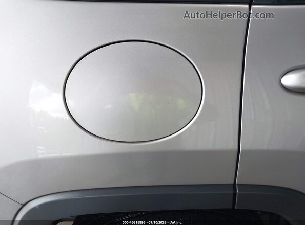 1C4PJMCBXLD512166 2020 JEEP CHEROKEE Silver ხელსაწყოთა პანელის ხედი