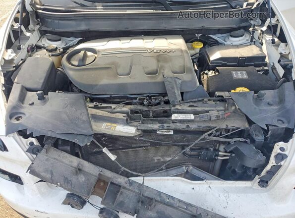 1C4PJMCS2HW615416 2017 JEEP CHEROKEE White ძრავის განყოფილების ხედი
