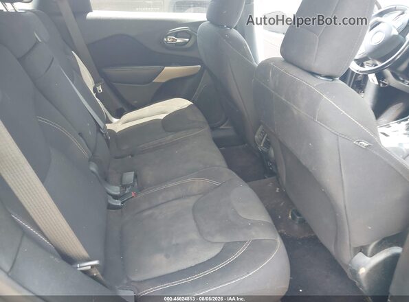 1C4PJMCS2HW630367 2017 JEEP CHEROKEE Gray Vista de la etiqueta del VIN