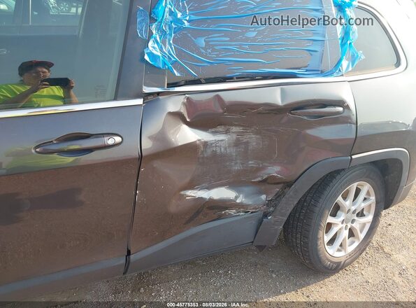 1C4PJMCS3GW235970 2016 JEEP CHEROKEE Black 