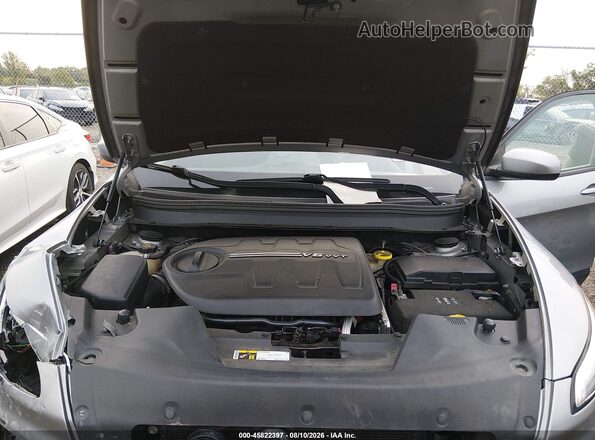 1C4PJMCS3HW520881 2017 JEEP CHEROKEE Silver Vista trasera