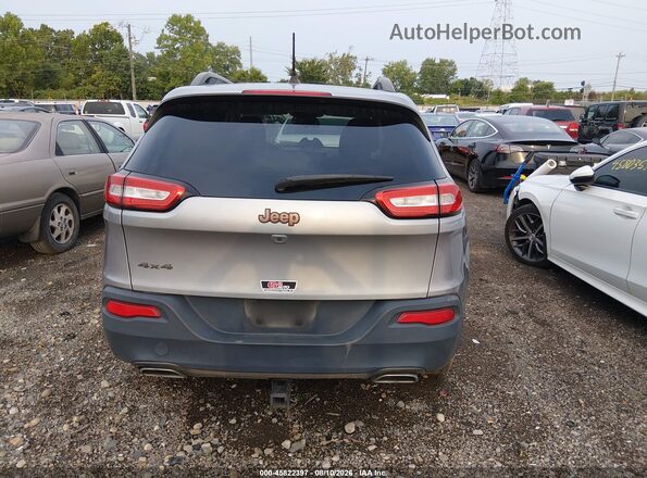 1C4PJMCS3HW520881 2017 JEEP CHEROKEE Silver 