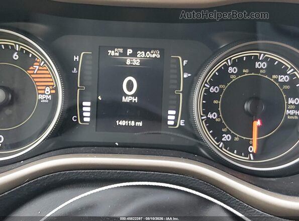1C4PJMCS3HW520881 2017 JEEP CHEROKEE Silver 