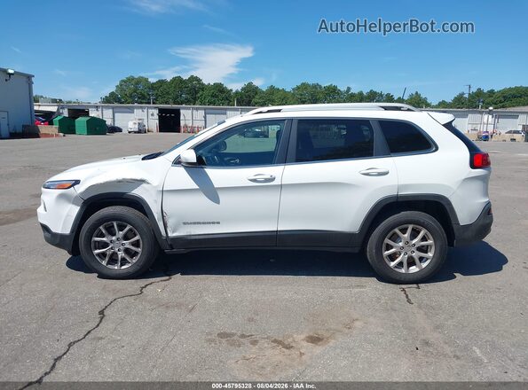 1C4PJMCS4GW254608 2016 JEEP CHEROKEE White 360 interior view