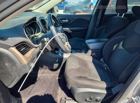 1C4PJMCS4HD218012 2017 JEEP CHEROKEE Silver Vista interior delantera