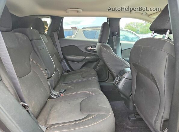 1C4PJMCS5GW181636 2016 JEEP CHEROKEE Серый Вид задней части салона