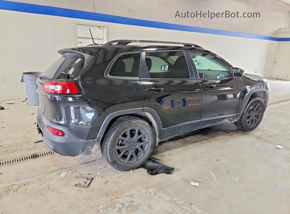 1C4PJMCS5HW634249 2017 JEEP CHEROKEE Black Задня права чверть