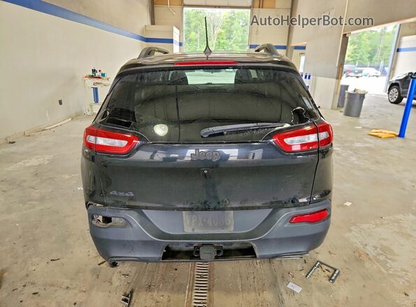 1C4PJMCS5HW634249 2017 JEEP CHEROKEE Black Вид ззаду