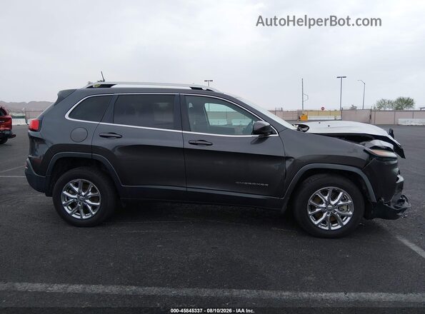 1C4PJMCS6GW227183 2016 JEEP CHEROKEE Gray Rear interior view
