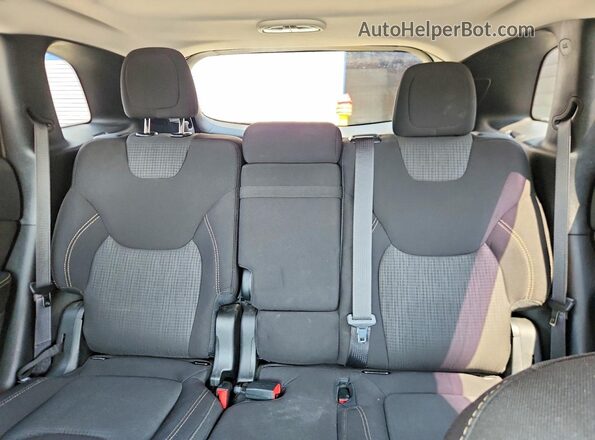 1C4PJMCS6GW331768 2016 JEEP CHEROKEE Silver Widok tylnych siedzeń