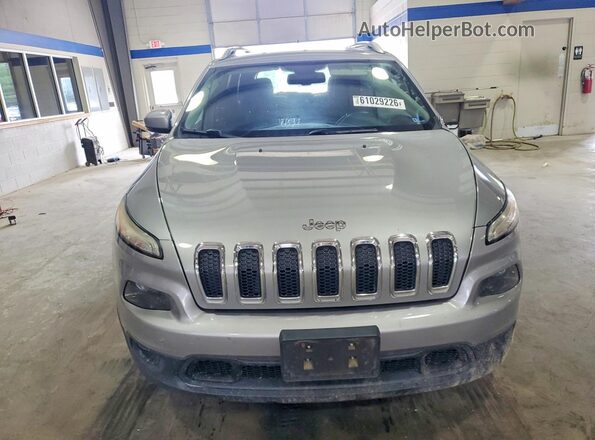 1C4PJMCS7GW194100 2016 JEEP CHEROKEE Silver Front view