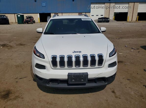 1C4PJMCS7HW575317 2017 JEEP CHEROKEE Белый Вид щитка приборов