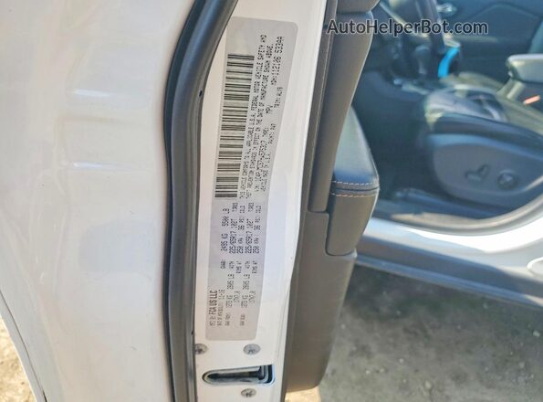 1C4PJMCS7HW575317 2017 JEEP CHEROKEE Белый 