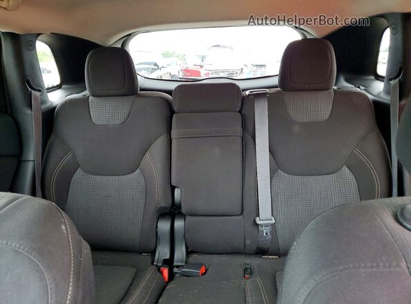 1C4PJMCS9GW277396 2016 JEEP CHEROKEE Silver Հետևի նստատեղերի տեսք